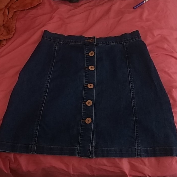 Jean skirt - Picture 1 of 5